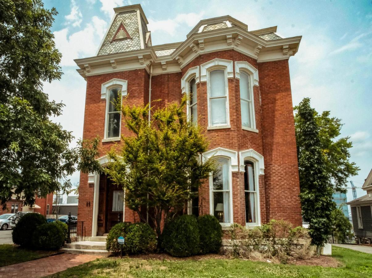 Henrie House I Luxury 4Br Downtown Historic Gem With Library & Patio Nashville Exterior foto